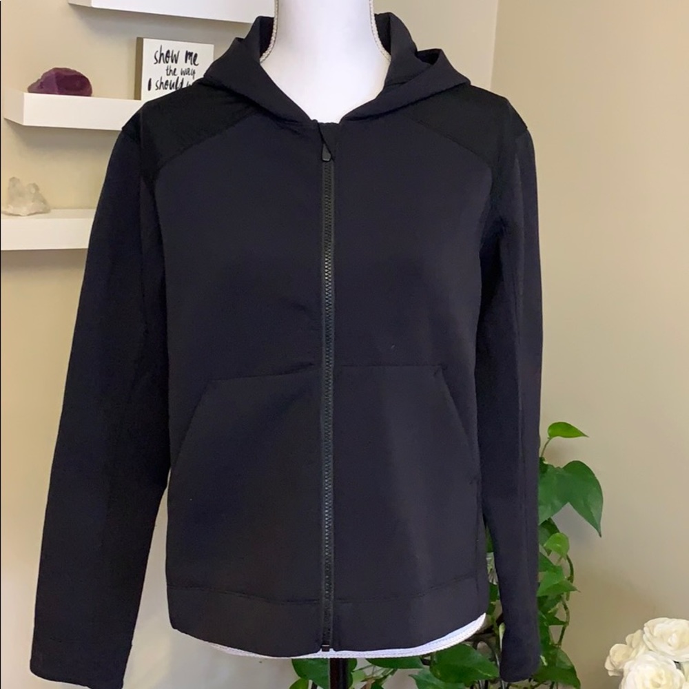 Lululemon Black Zip Up Sweater